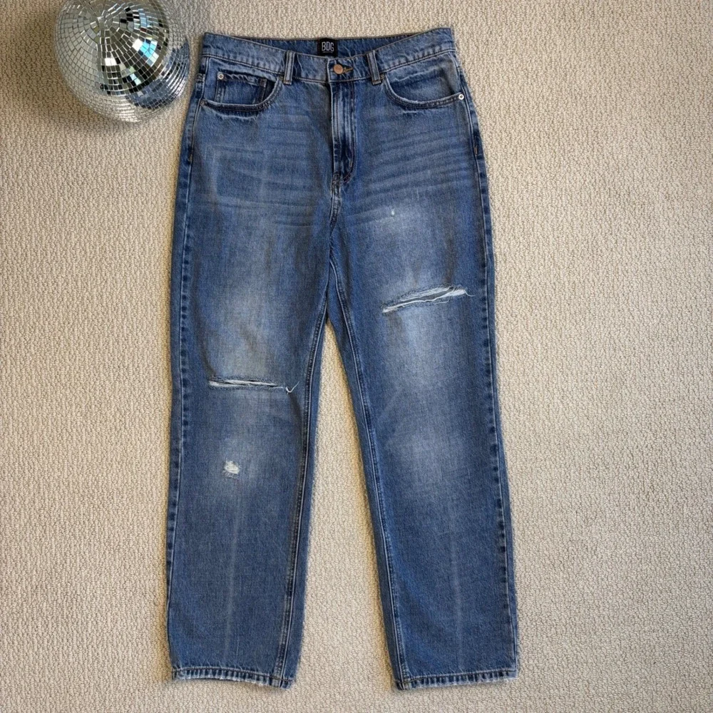 BDG Urban Outfitters Loose Straight Leg Jeans,‎ Medium Wash, Ripped, Size 30
